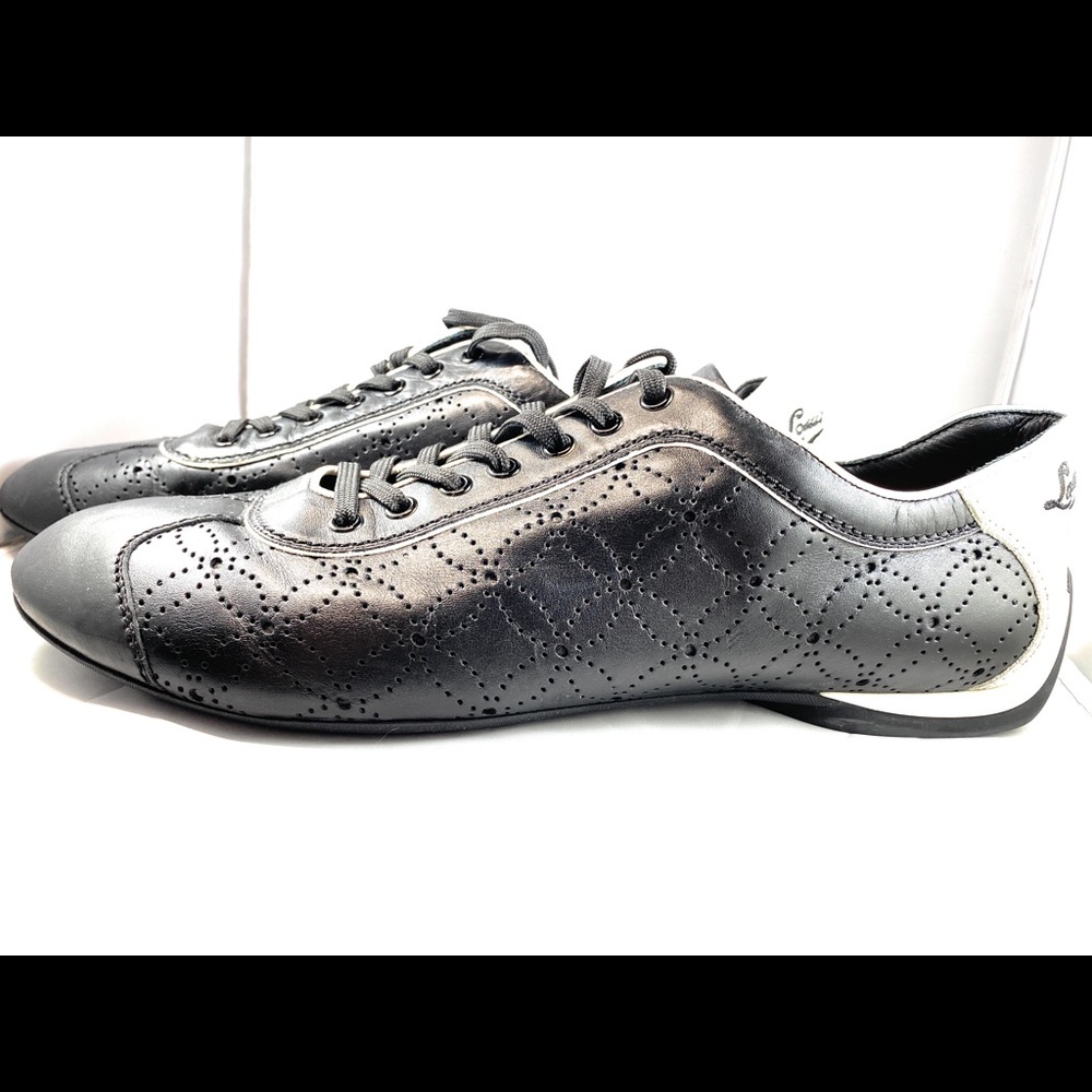 Louis Vuitton Men’s Sneakers *Authentic*